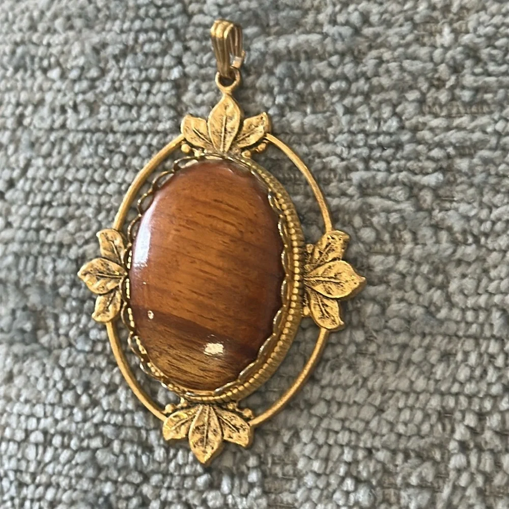 Vintage Tiger’s Eye Pendant - Picture 2 of 8